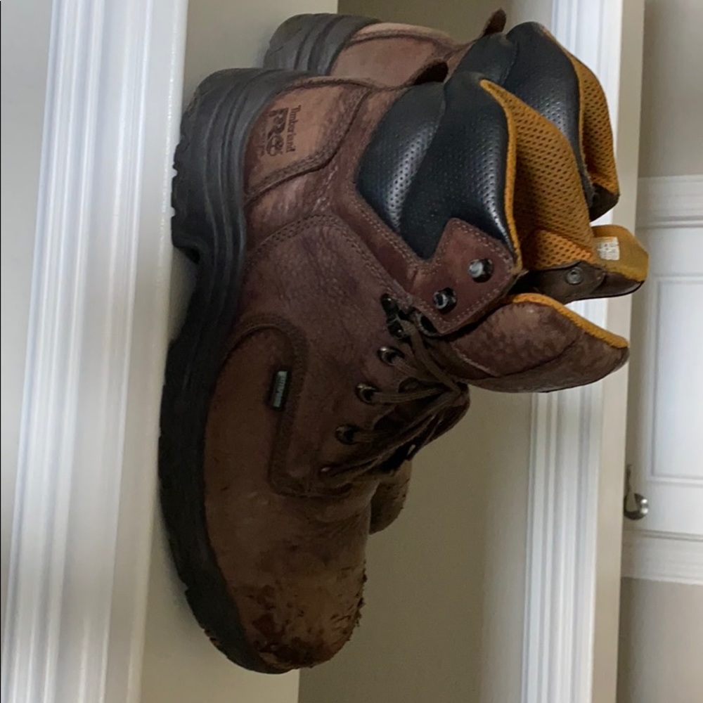 Timberland waterproof boots. 100% leather